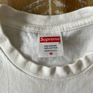Supreme Classic White Tee Men size M